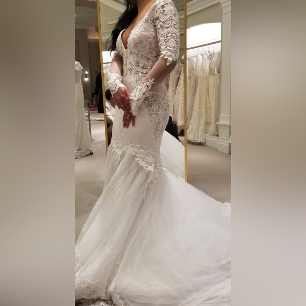 BNWT Pnina Tornai Wedding Dress - Unaltered!